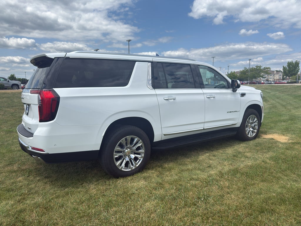 2025 GMC Yukon XL Denali