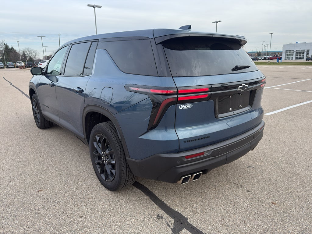 2024 Chevrolet Traverse LS