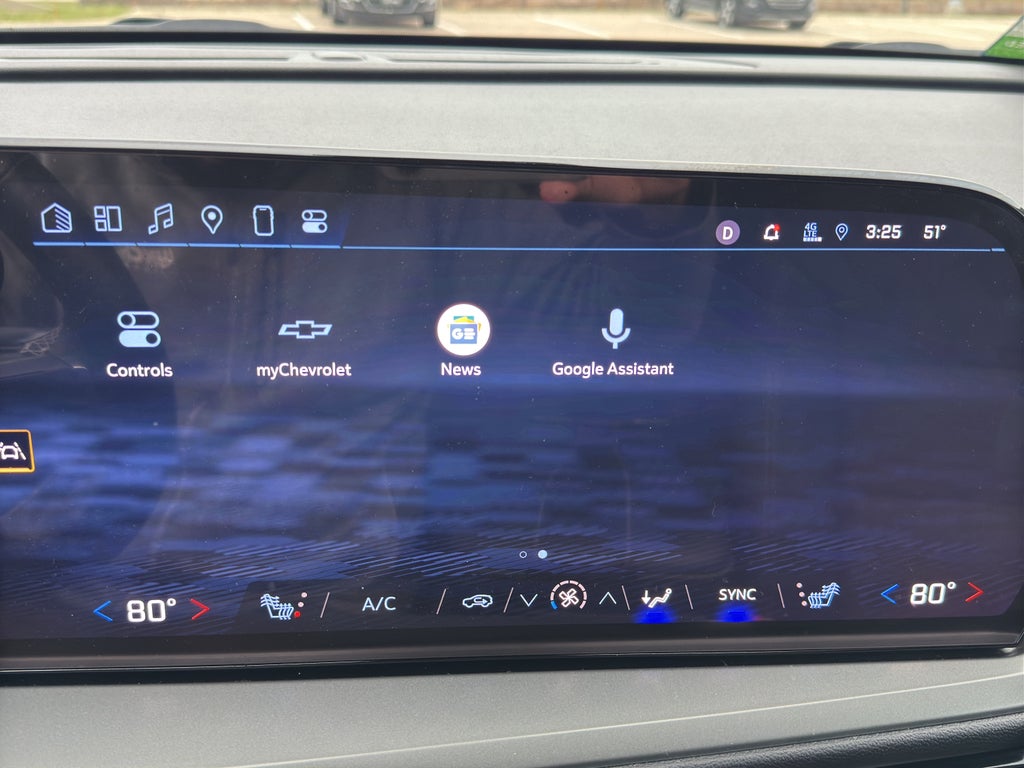 2024 Chevrolet Traverse LS