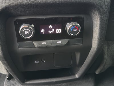 2024 Chevrolet Traverse LS