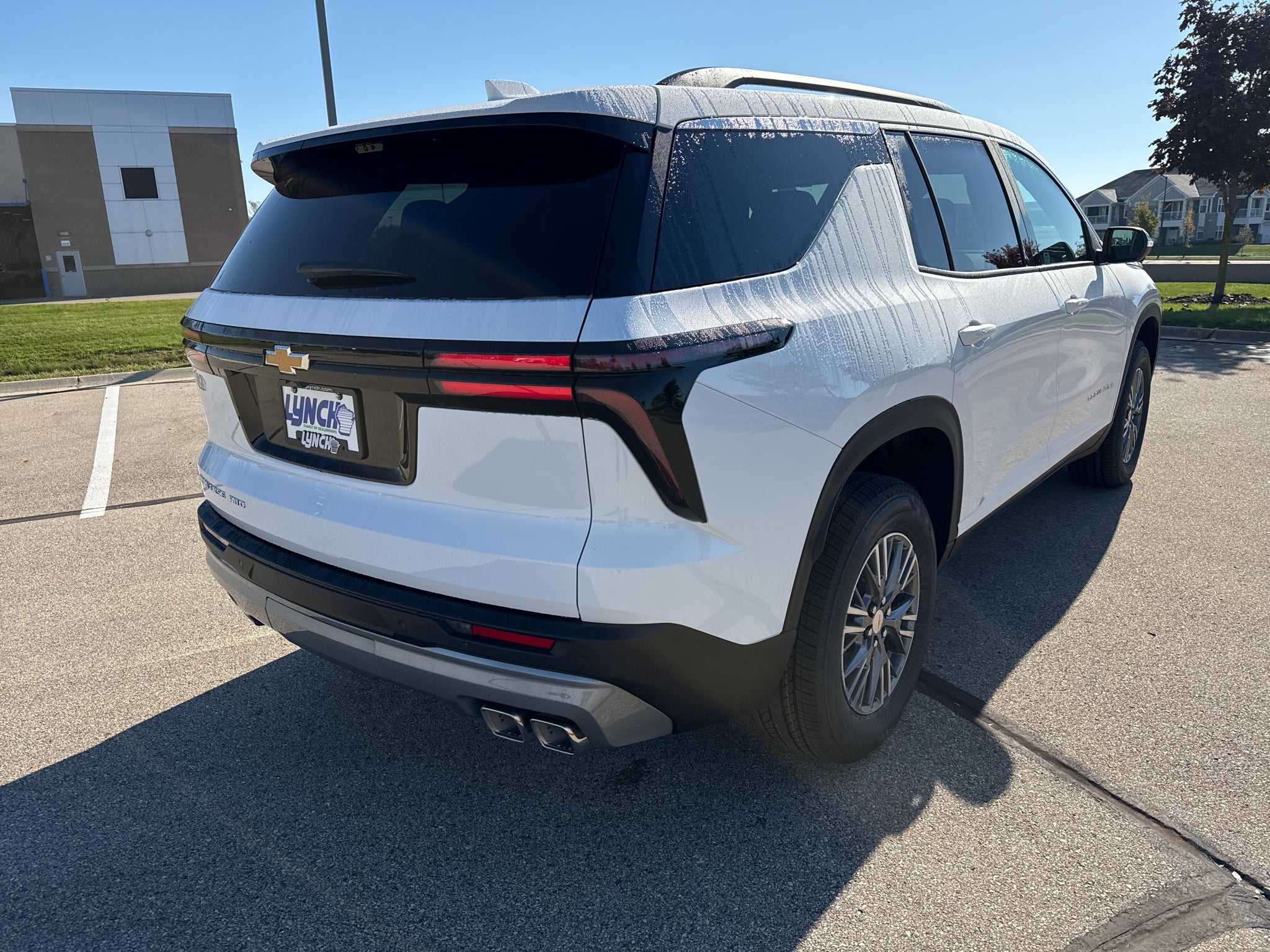 2027 Chevrolet Traverse LT