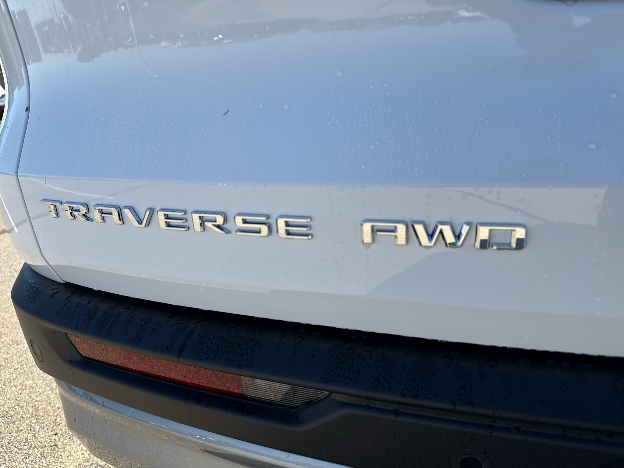 2027 Chevrolet Traverse LT