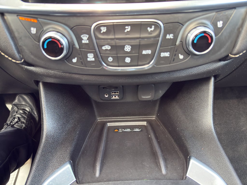 2022 Chevrolet Traverse Premier