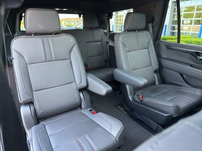2025 Chevrolet Tahoe RST