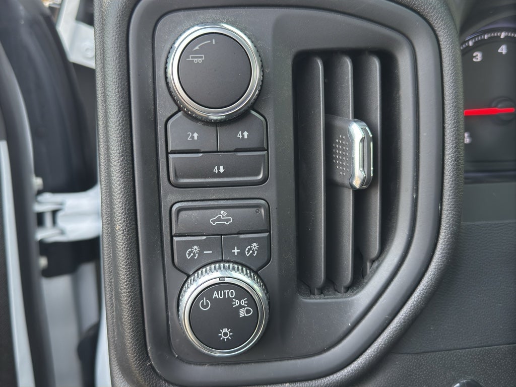 2024 GMC Sierra 2500 HD Pro