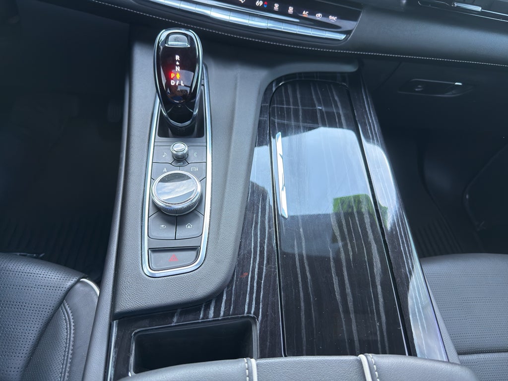 2022 Cadillac Escalade ESV Sport