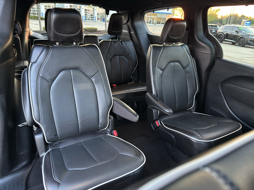 2025 Chrysler Pacifica Limited