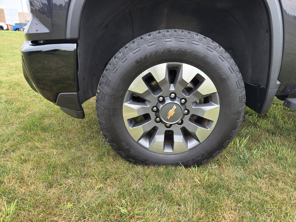 2024 Chevrolet Silverado 2500 HD Custom