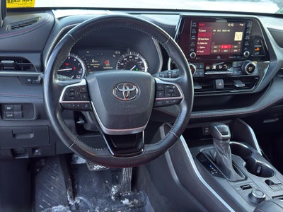 2022 Toyota Highlander XSE