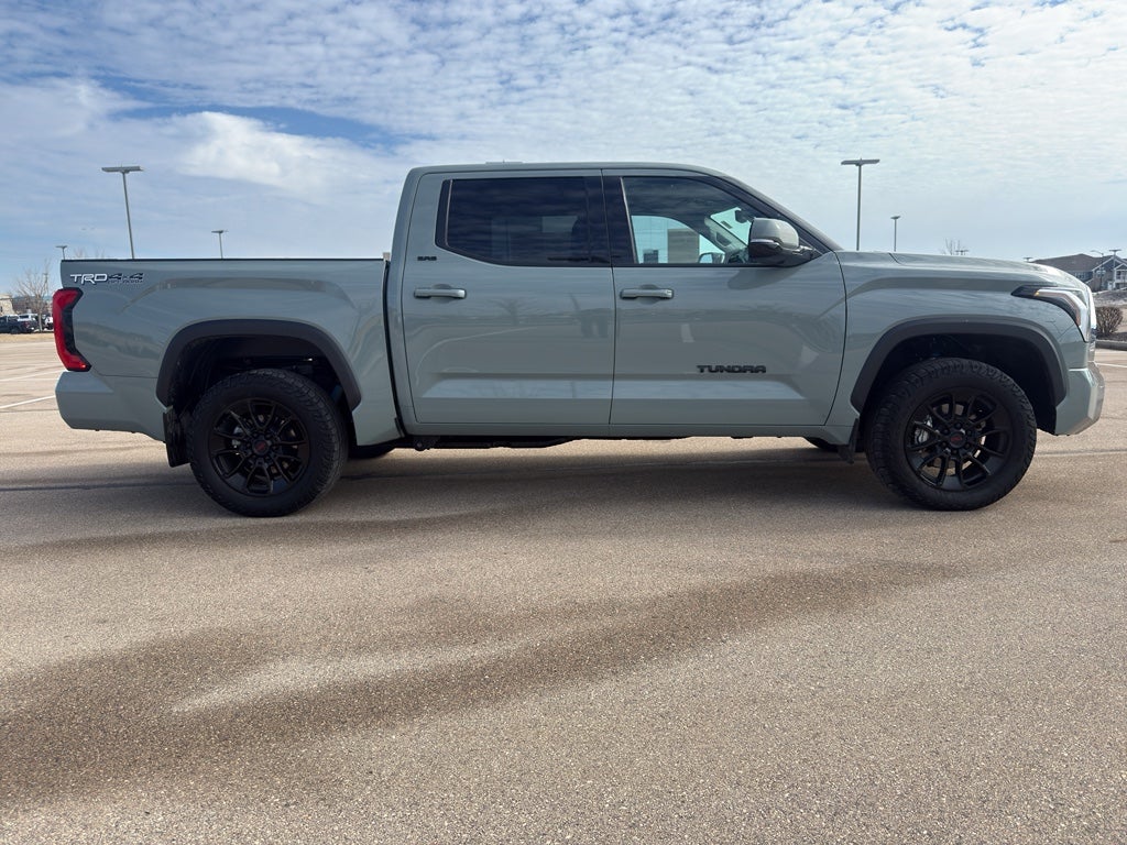 2023 Toyota Tundra 4WD SR5