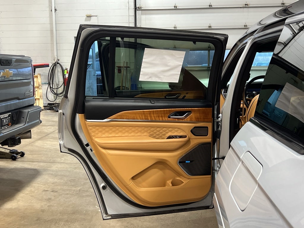 2021 Jeep Grand Cherokee L Summit Reserve