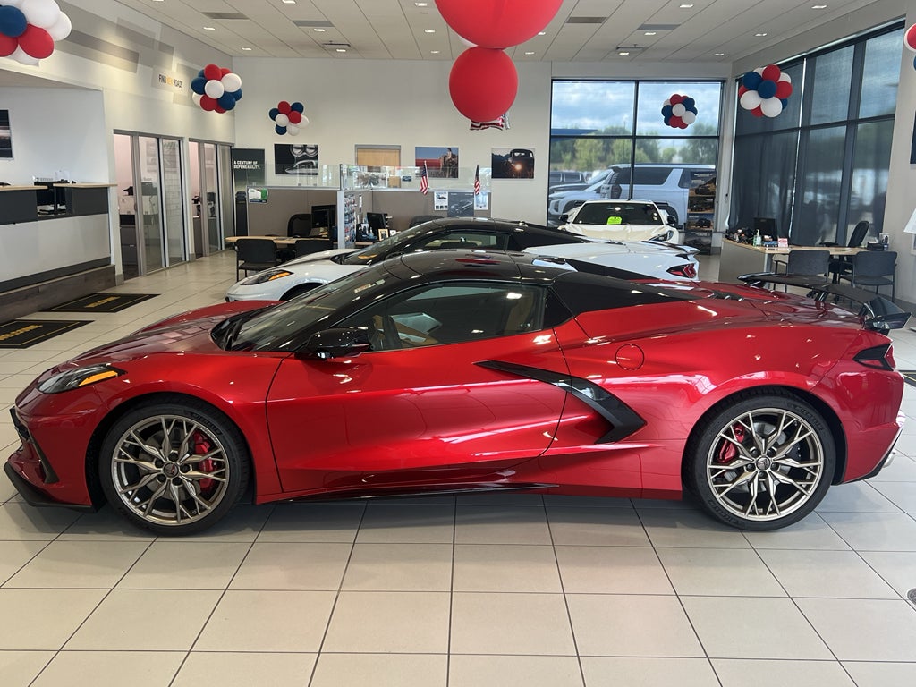 2025 Chevrolet Corvette Stingray 2LT