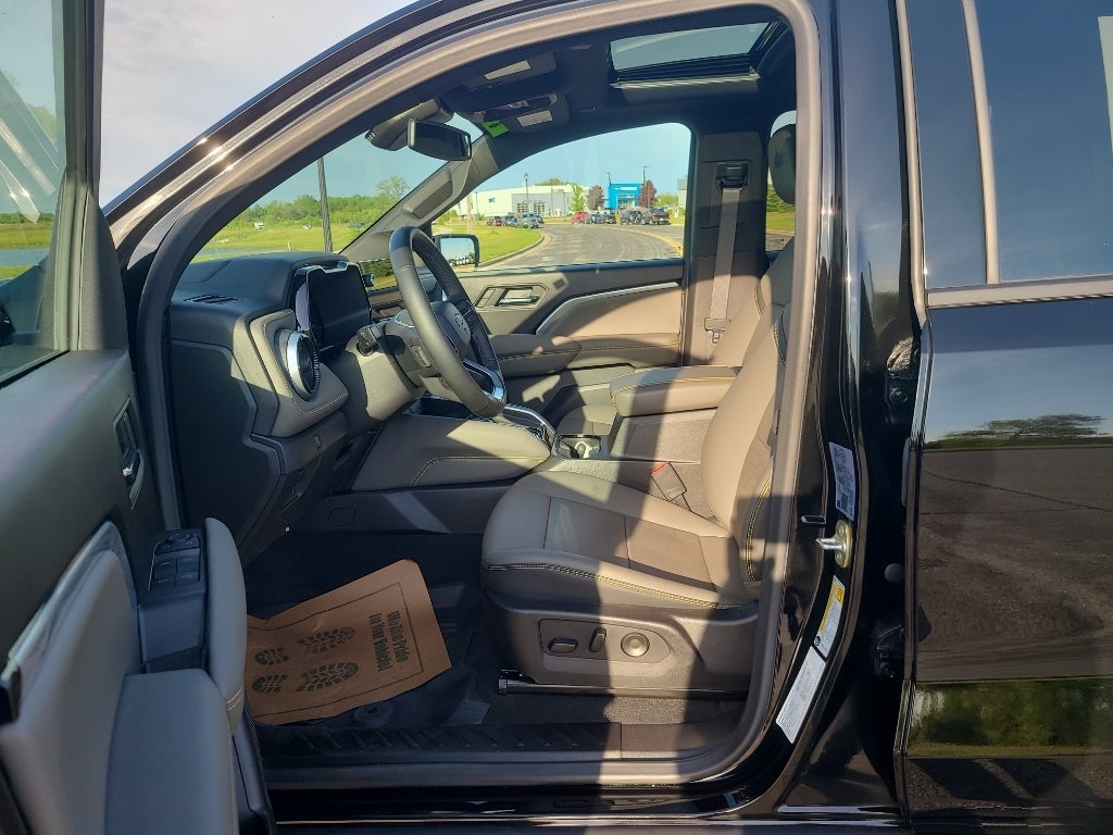 2025 Chevrolet Colorado ZR2