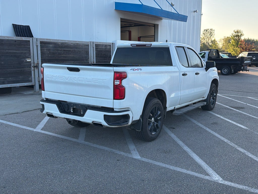 2020 Chevrolet Silverado 1500 Custom