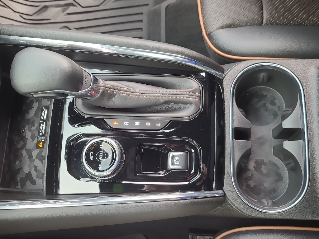 2024 GMC Canyon AT4