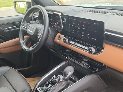 2024 GMC Canyon AT4
