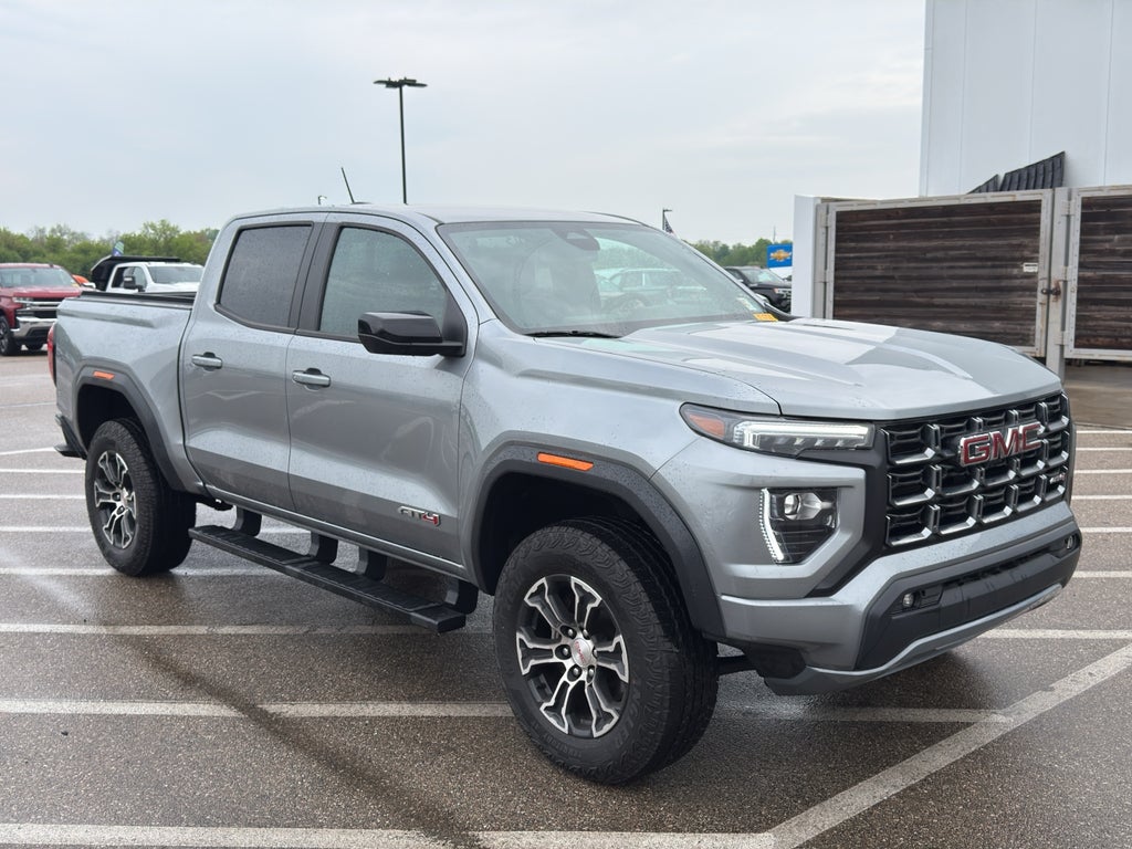 2024 GMC Canyon AT4