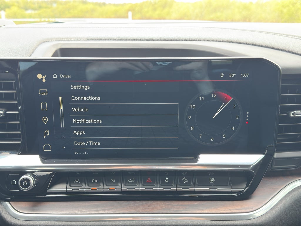 2024 GMC Sierra 1500 SLT