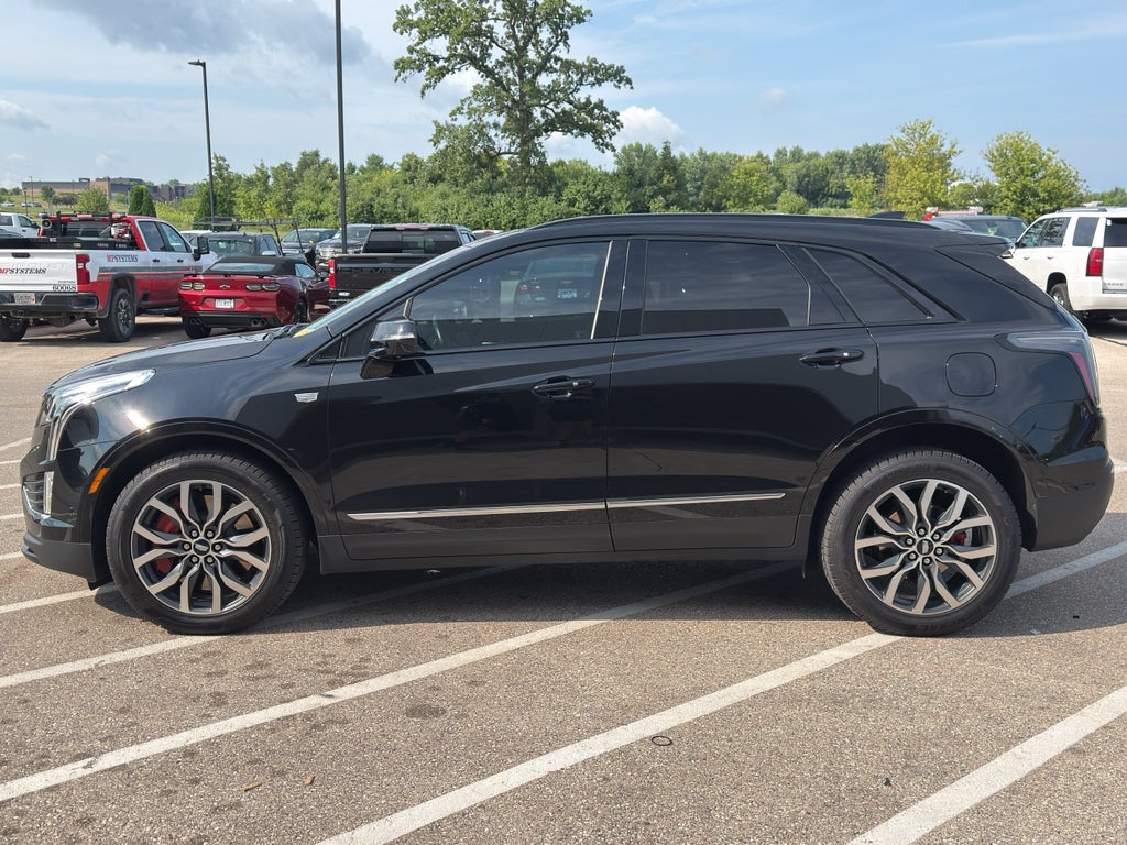 2023 Cadillac XT5 AWD Sport