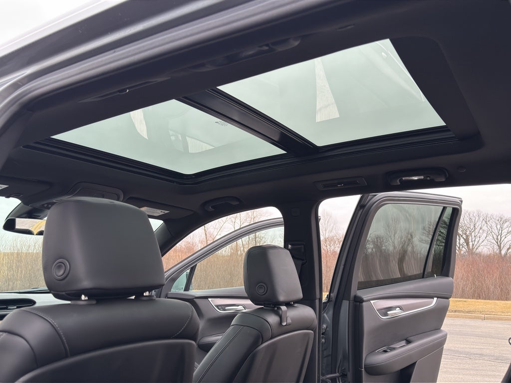 2024 Cadillac XT6 Luxury