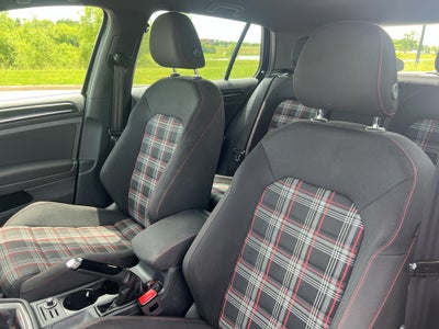 2017 Volkswagen Golf GTI S