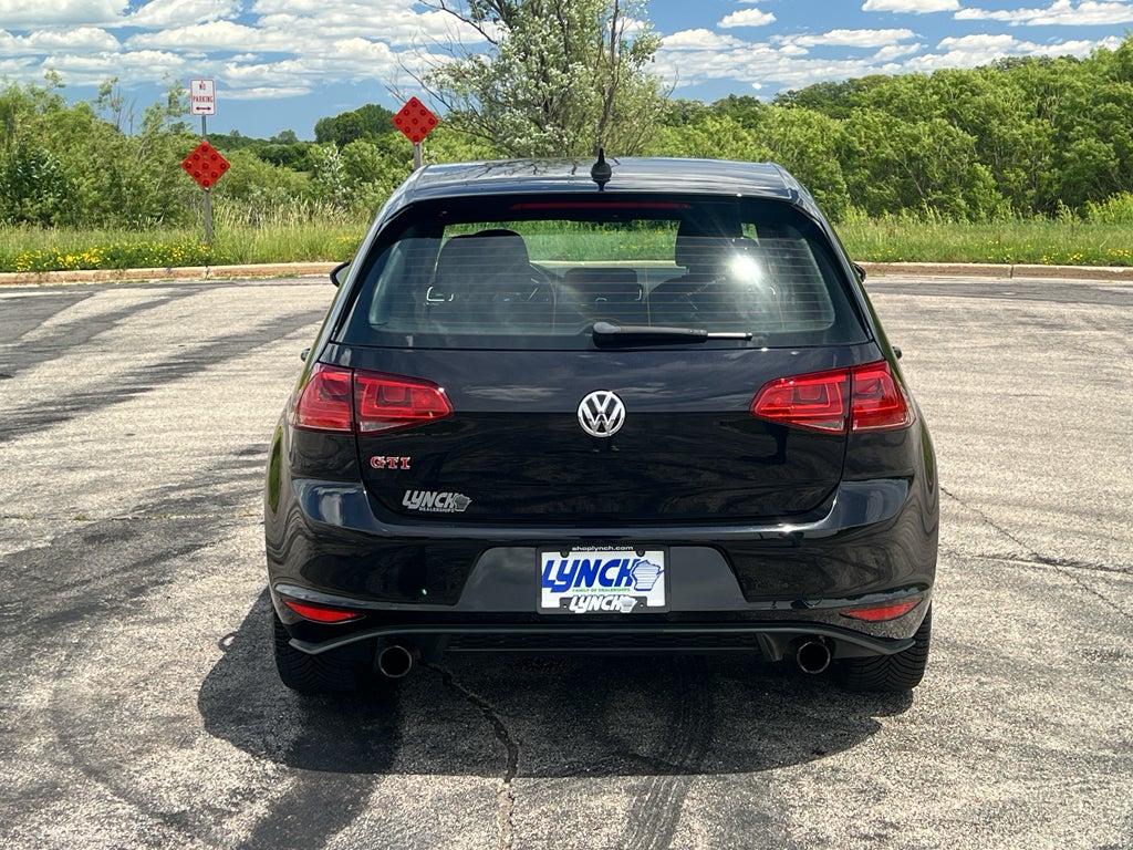2017 Volkswagen Golf GTI S