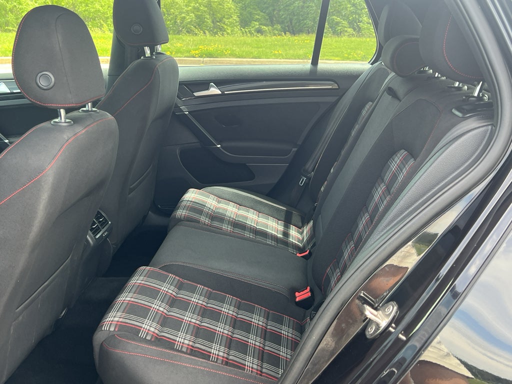 2017 Volkswagen Golf GTI S