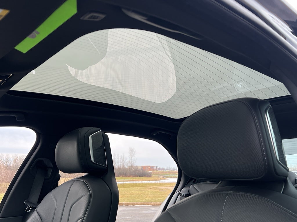 2023 BMW 7 Series 760i xDrive