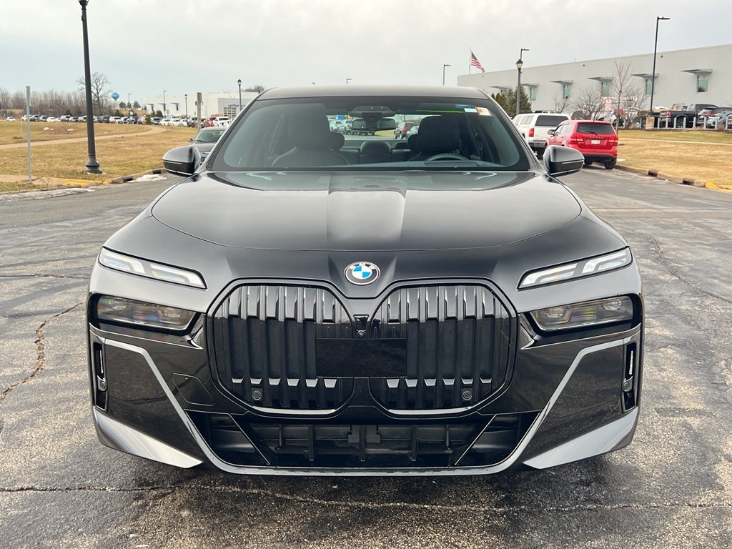 2023 BMW 7 Series 760i xDrive