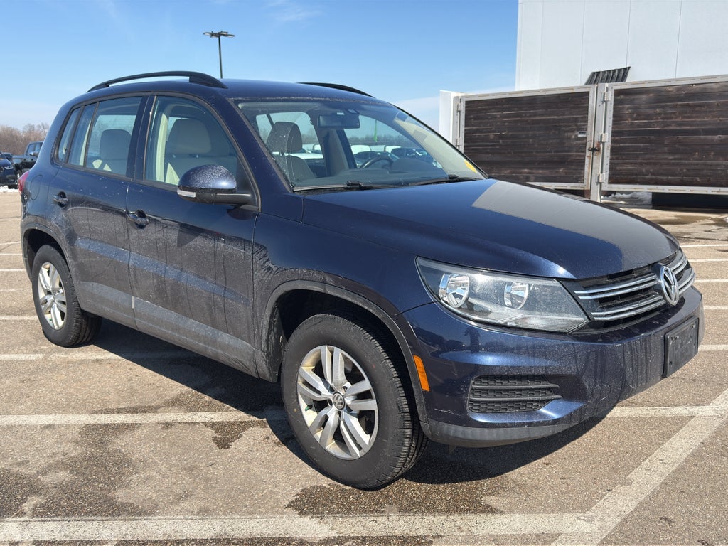 2016 Volkswagen Tiguan S