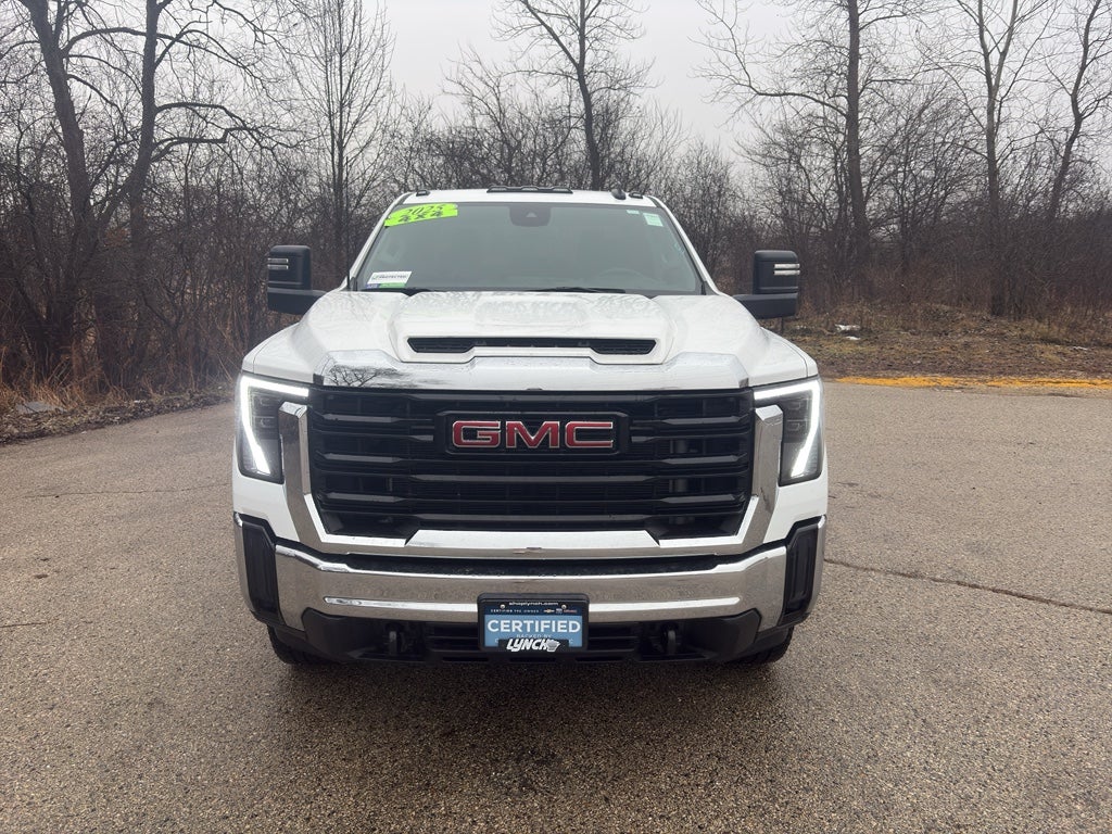 2025 GMC Sierra 3500 Base