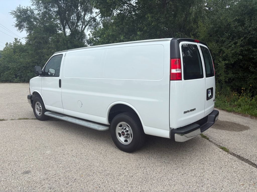 2023 GMC Savana 2500 Cargo Van