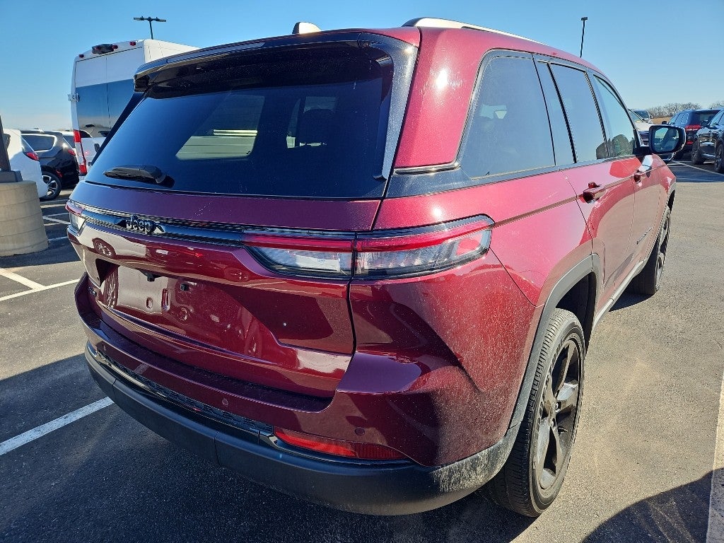 2023 Jeep Grand Cherokee Altitude