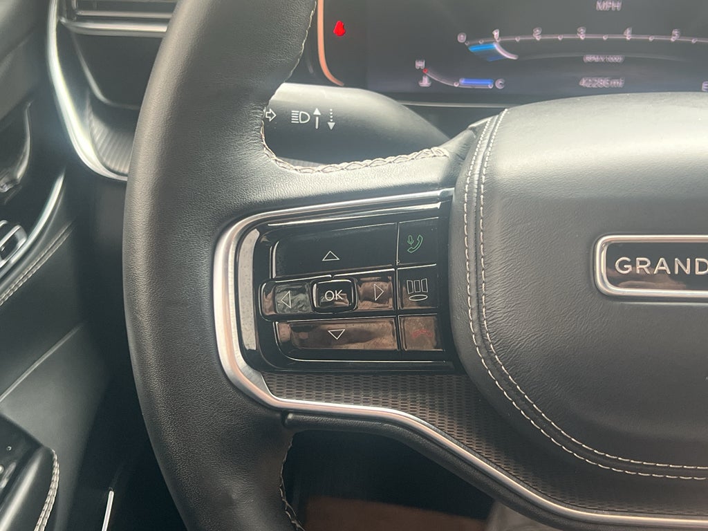 2023 Jeep Grand Wagoneer Series II Obsidian