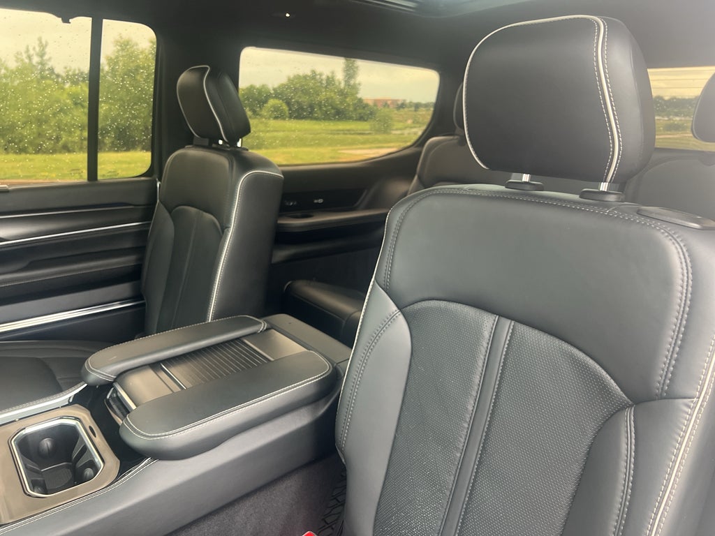 2023 Jeep Grand Wagoneer Series II Obsidian