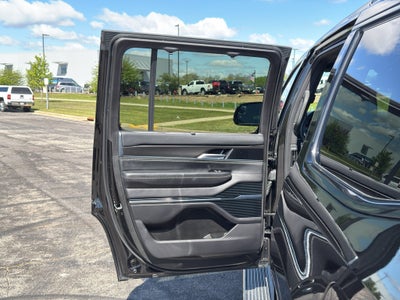 2024 Jeep Grand Wagoneer Series II Obsidian