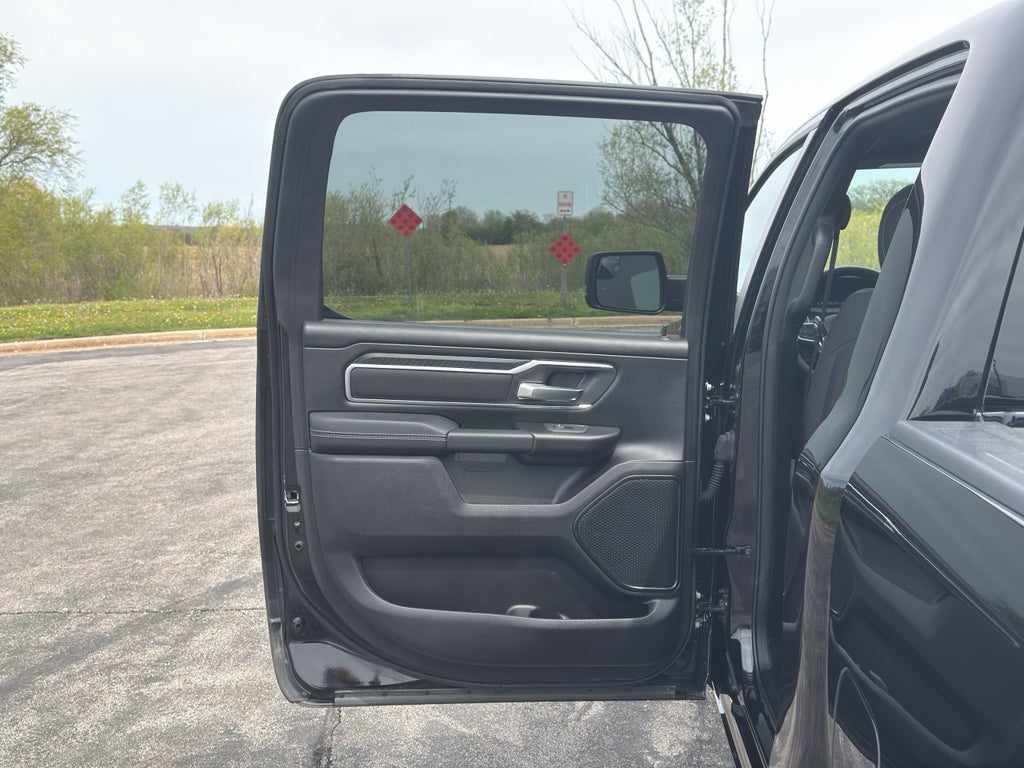 2025 RAM 1500 Big Horn w/Moonroof