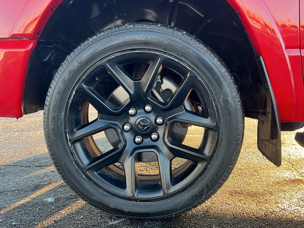 2021 RAM 1500 Laramie Night Edition w/Moonroof