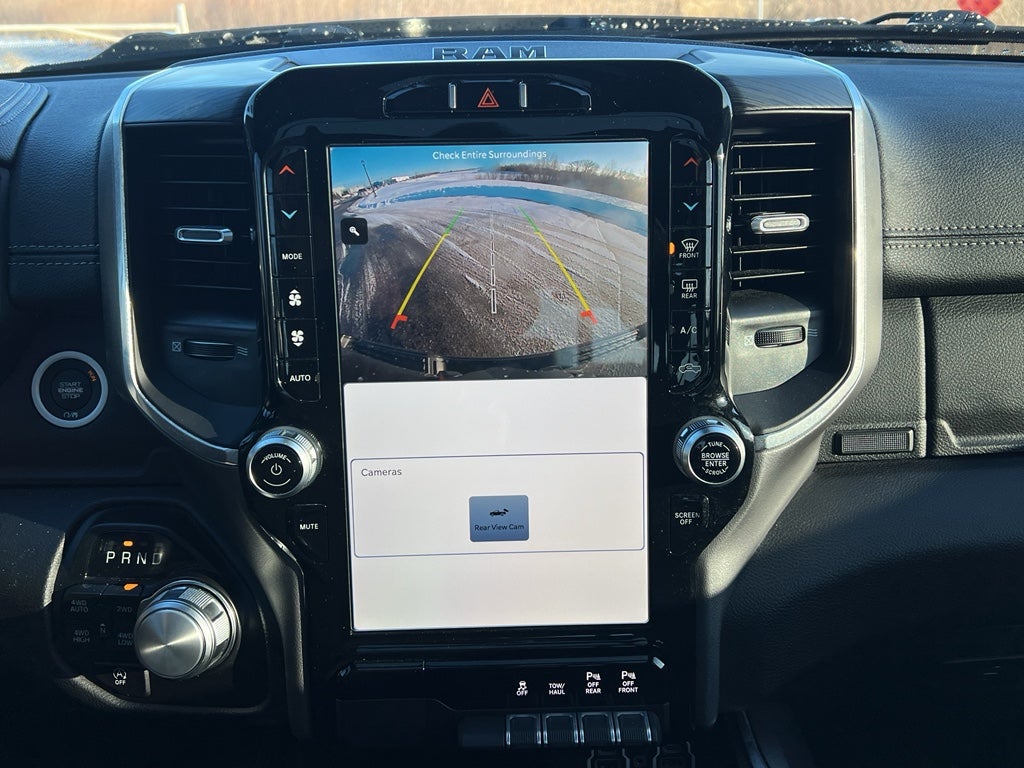 2023 RAM 1500 Laramie Night Edition w/Moonroof