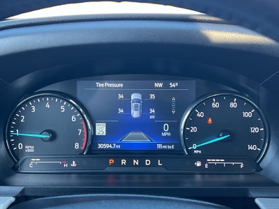 2023 Ford Explorer XLT 202A w/Moonroof