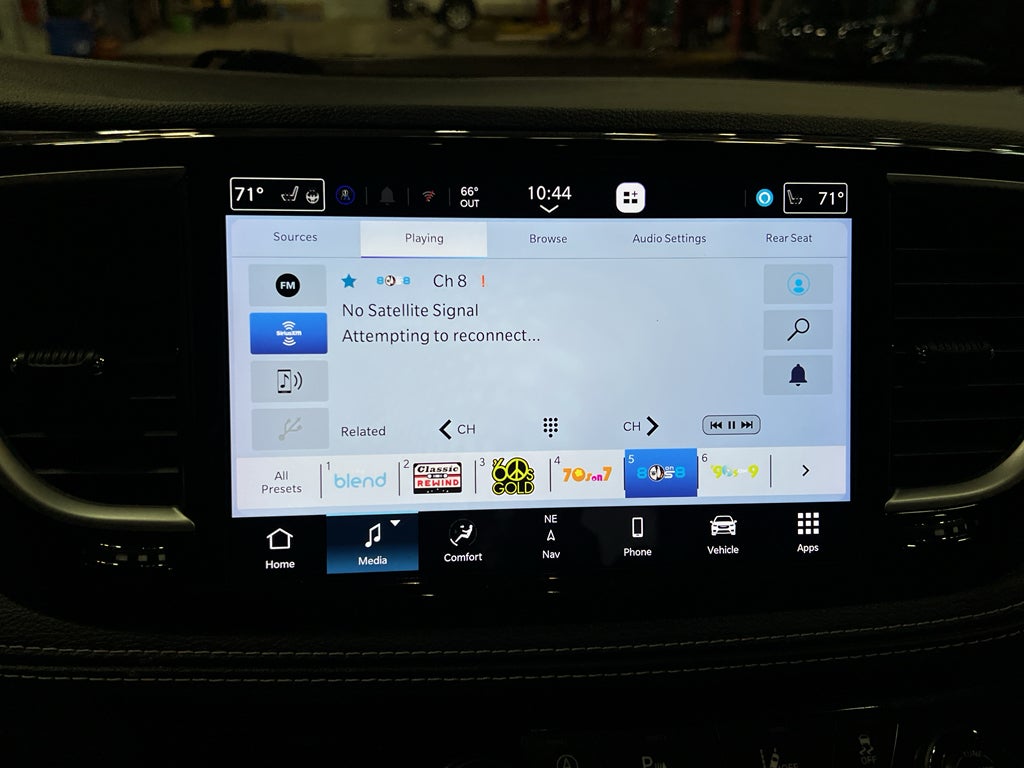 2026 Chrysler Pacifica Select Safety Sphere