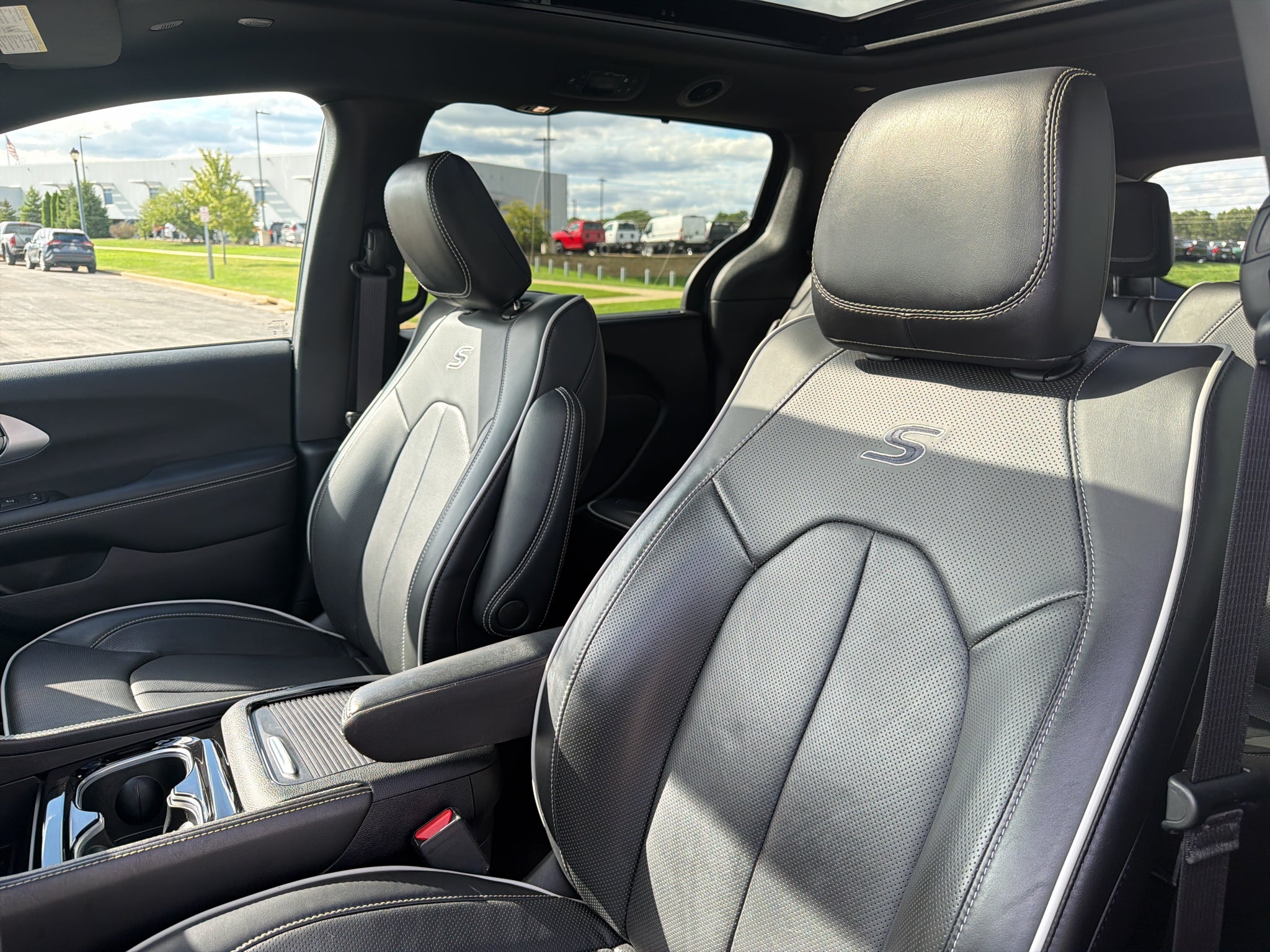 2025 Chrysler Pacifica Limited