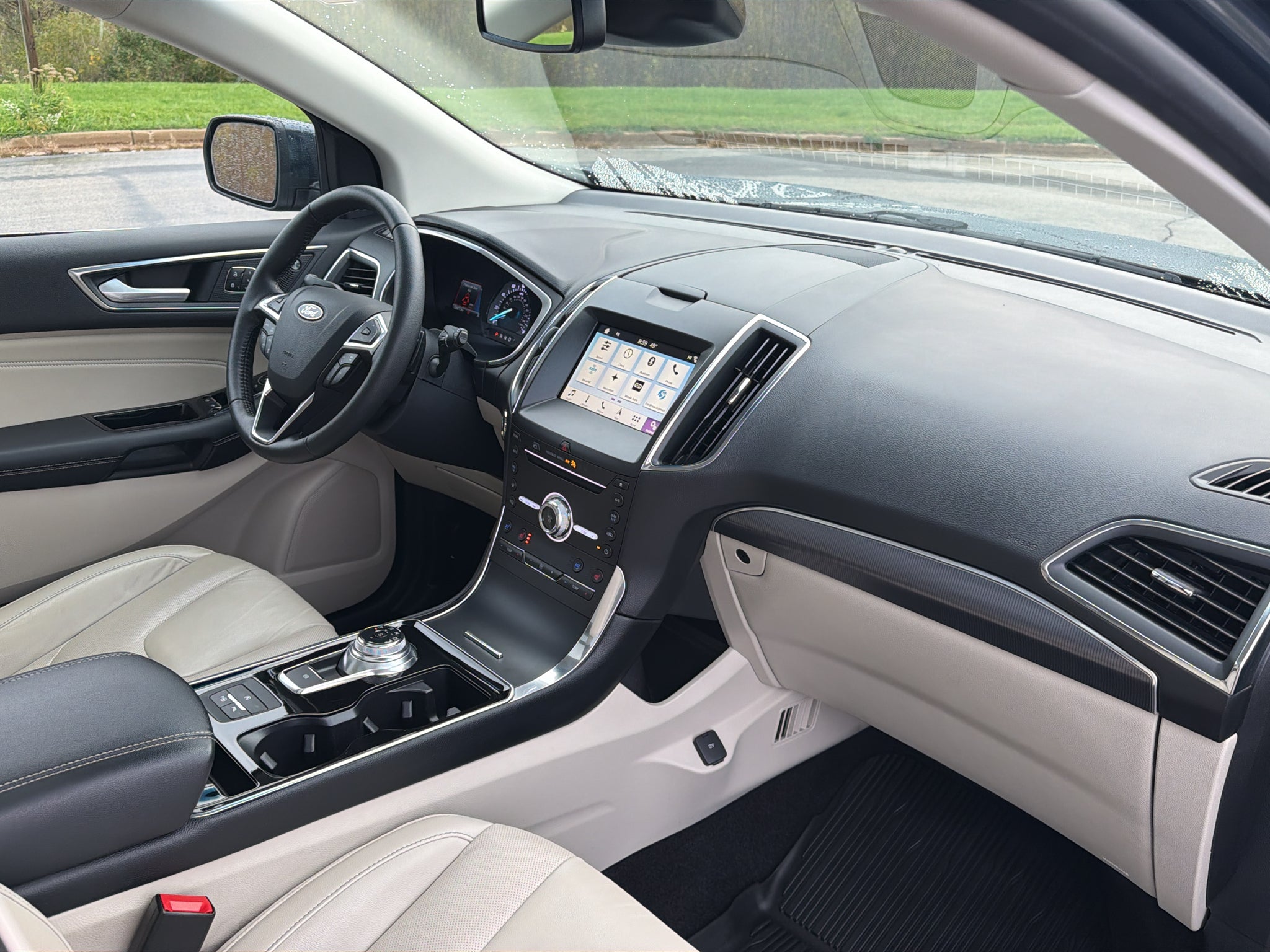2019 Ford Edge Titanium