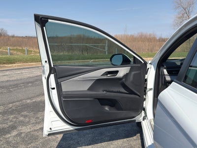 2025 Toyota Camry Hybrid SE