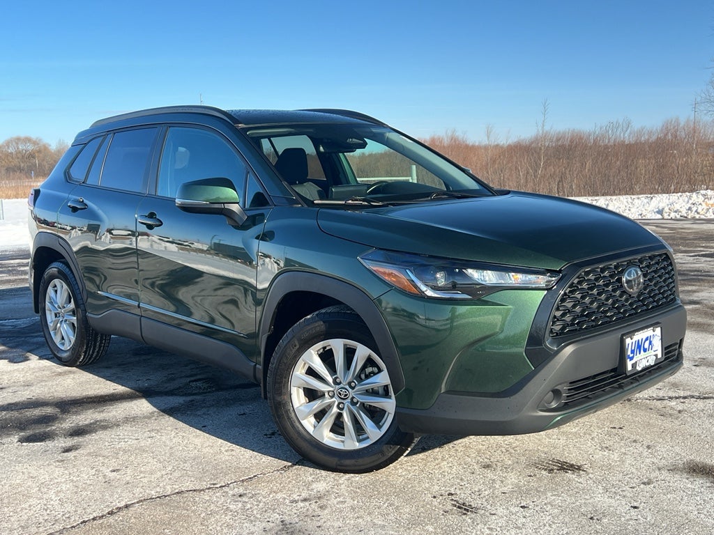 2024 Toyota Corolla Cross LE