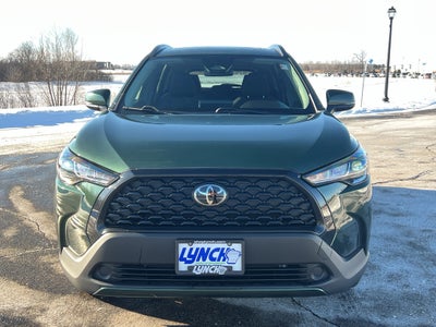 2024 Toyota Corolla Cross LE