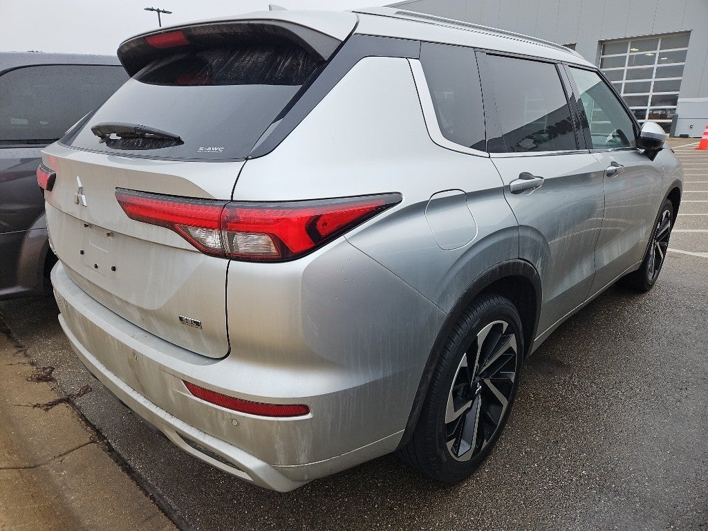2022 Mitsubishi Outlander SEL Special Edition