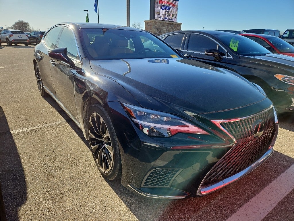 2023 Lexus LS 500 Luxury Package