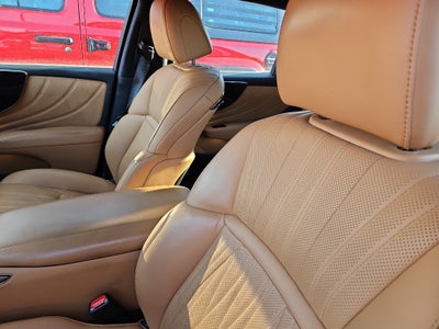 2023 Lexus LS 500 Luxury Package