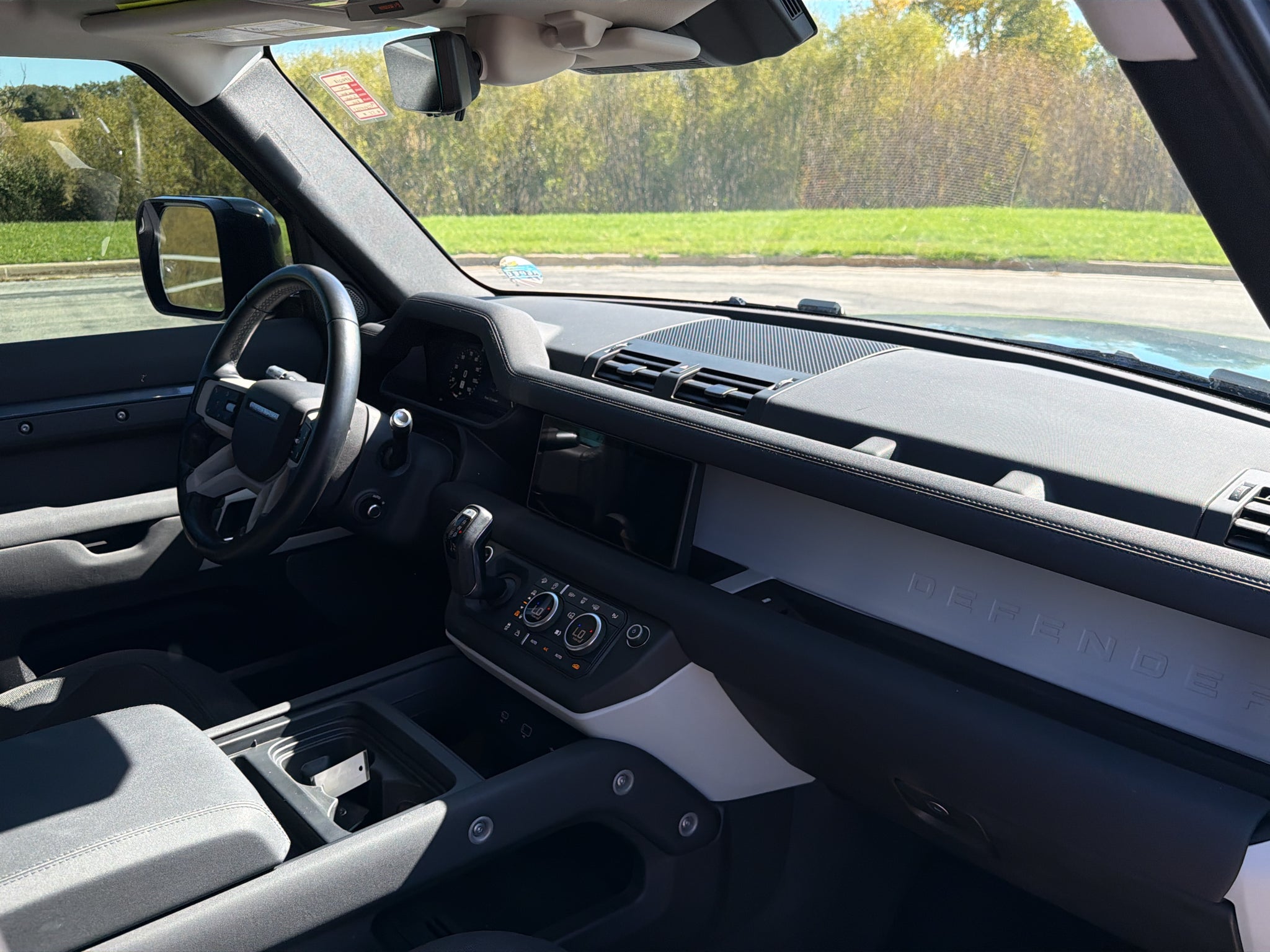 2021 Land Rover Defender 110 SE